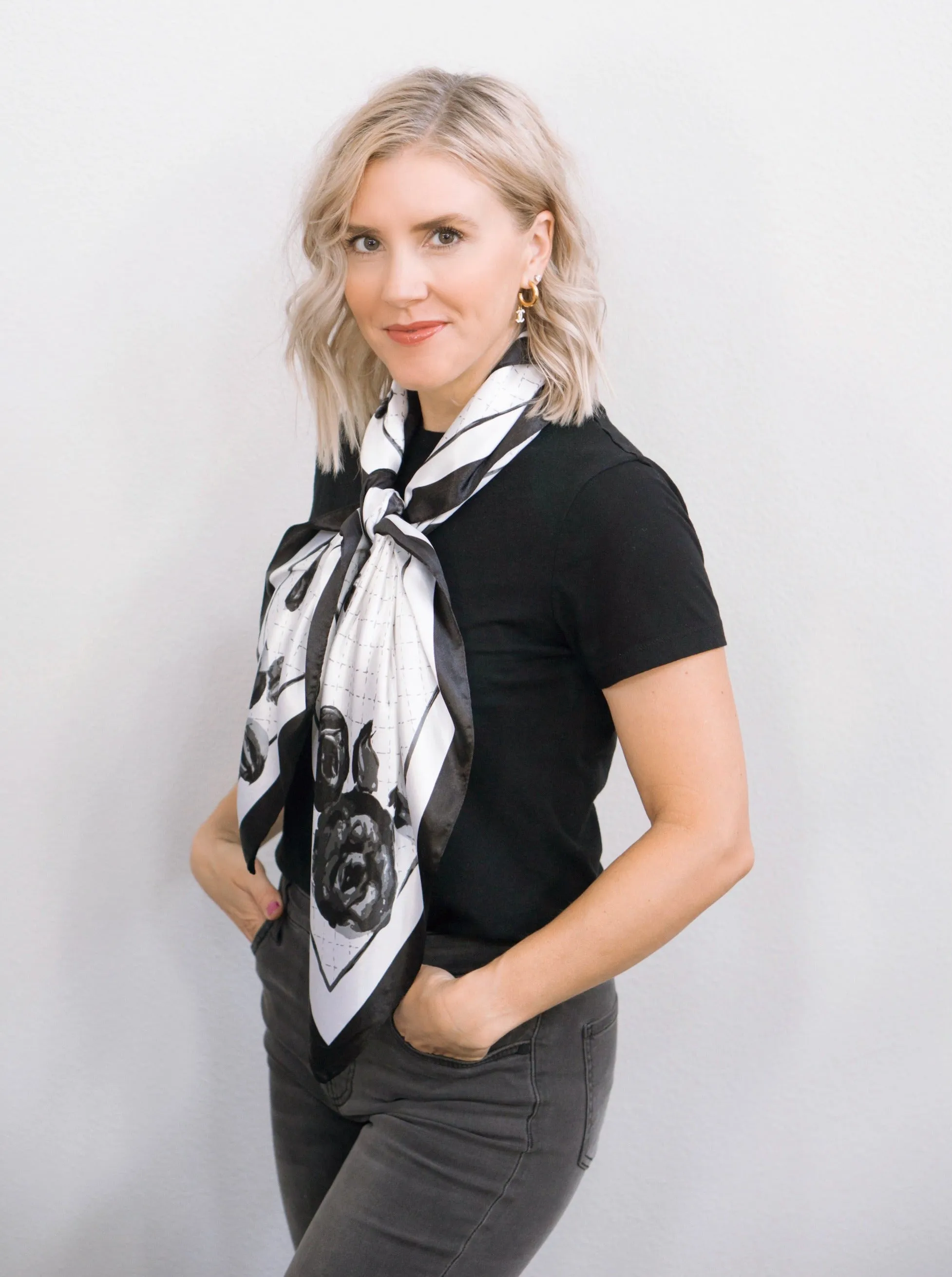 CAMILLE SCARF IN BLACK & WHITE