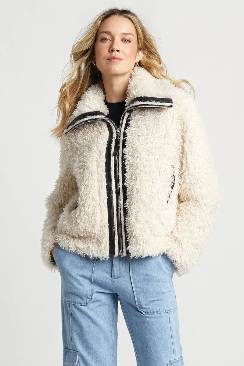 CARRIE FAUX FUR SHORT COAT