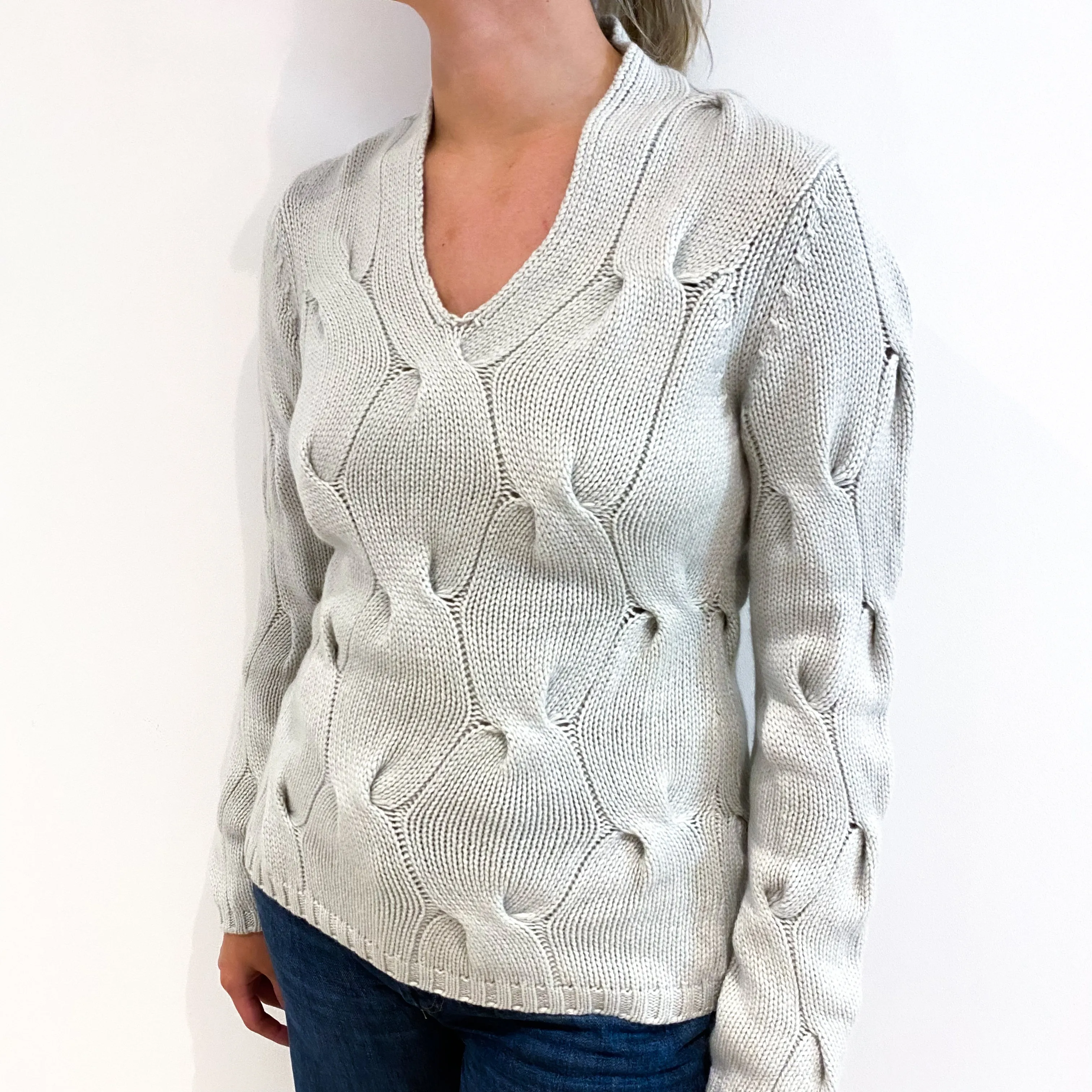 Frost Grey Chunky Cable Cashmere V-Neck Jumper Small
