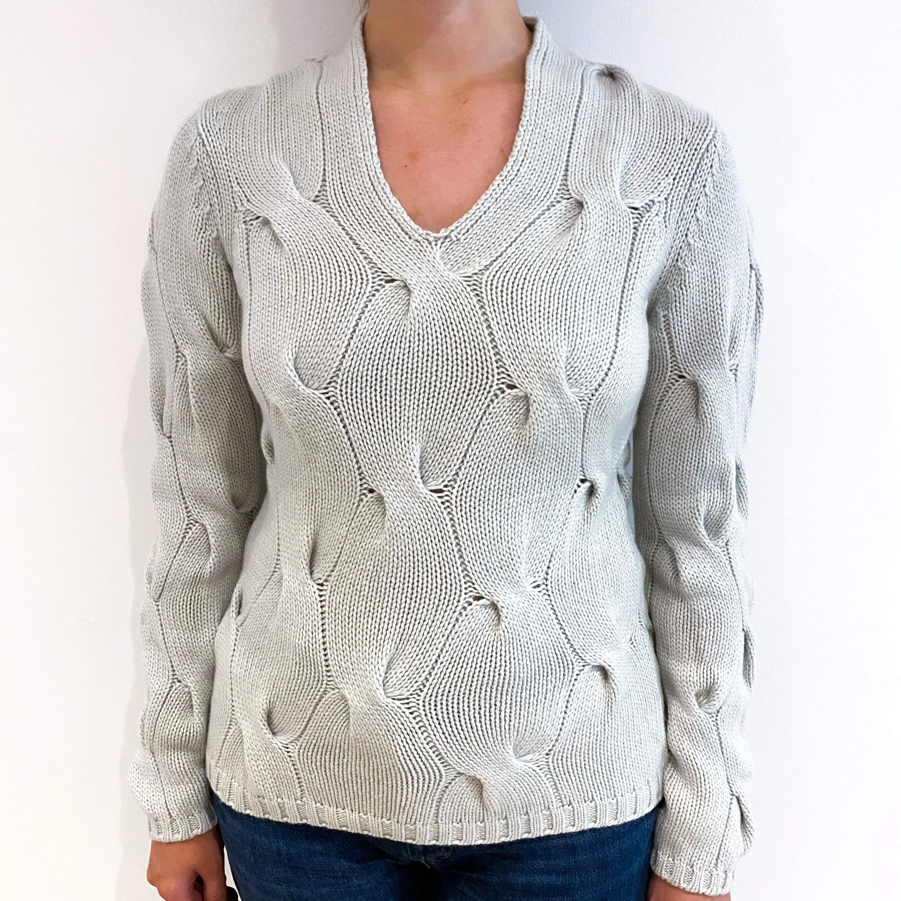 Frost Grey Chunky Cable Cashmere V-Neck Jumper Small