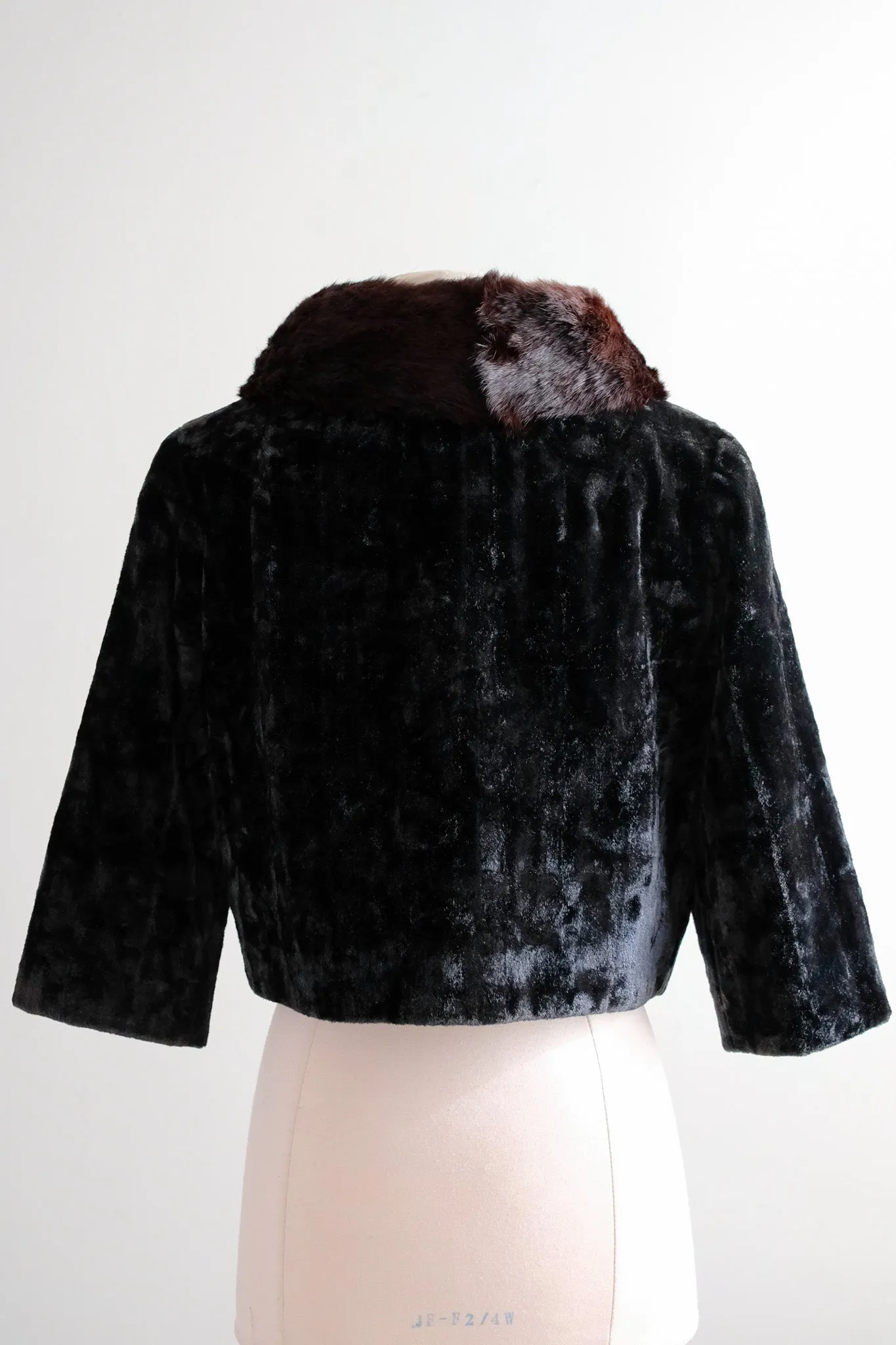 Lavish 1960's Crushed Velvet & Fur Cropped Evening Jacket  / Sz M