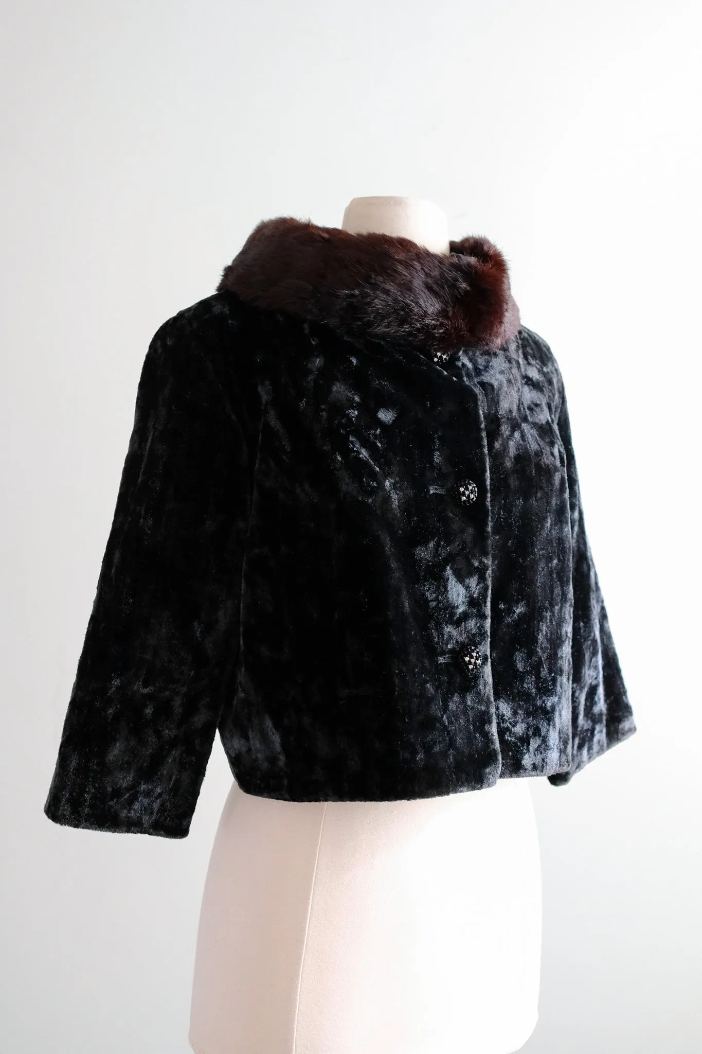 Lavish 1960's Crushed Velvet & Fur Cropped Evening Jacket  / Sz M