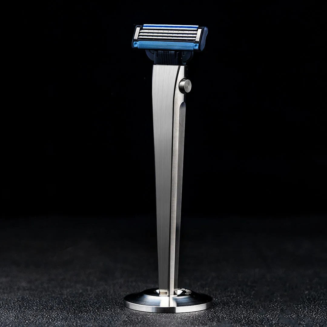 Titanium 3-layer Razor