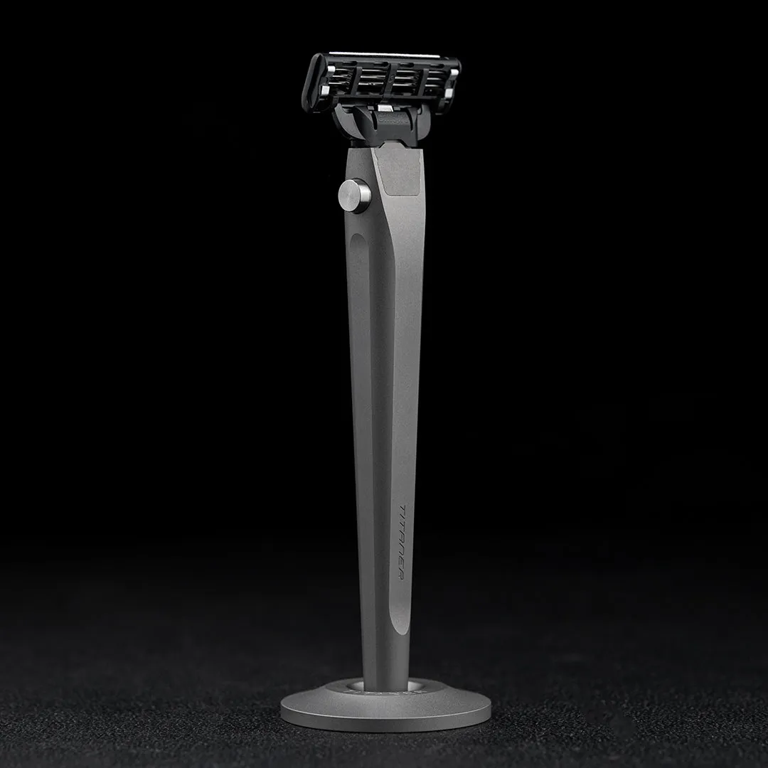 Titanium 3-layer Razor