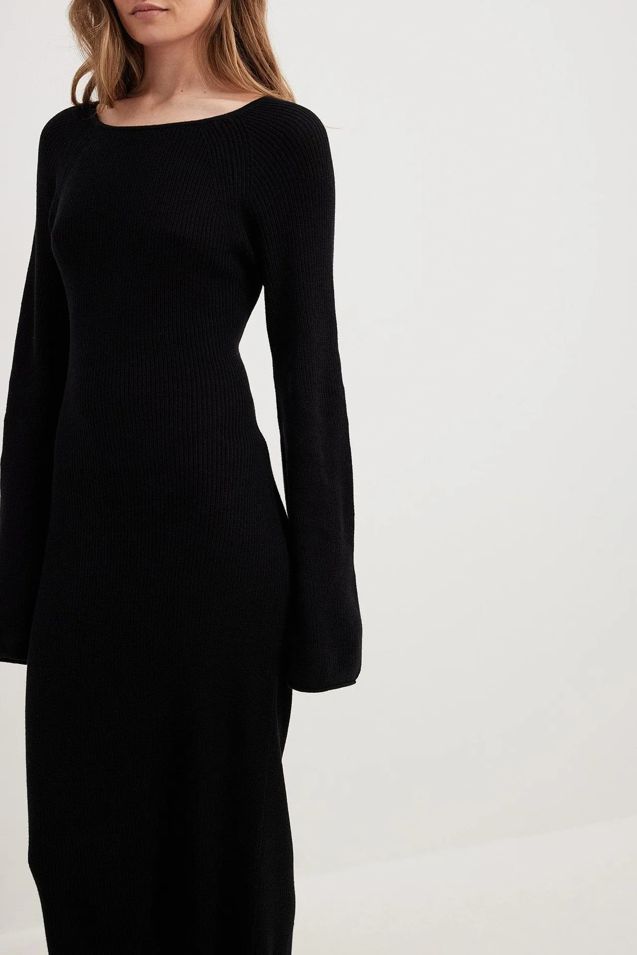 Women Bell Sleeve Hollow Out Backless Dress